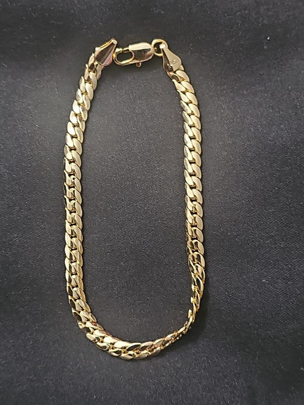 8in. 14k Gold plated on brass-5.3mm tight Miami Cuban Bracelet